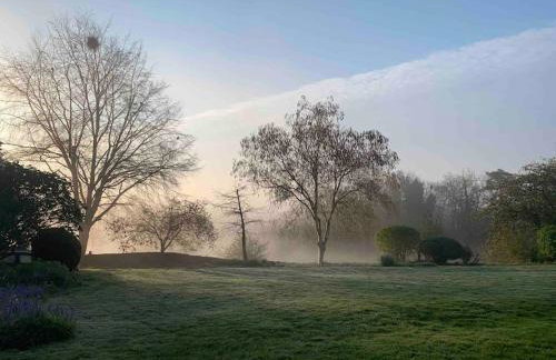 Bright, airy Annex in village with stunning views - Foto 2