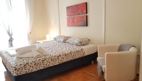 Menta errathens Apartment - Athens Center, 5 BD, 2 BATH - Foto 1
