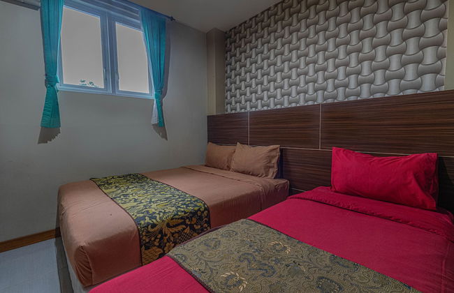 Hotel D'Madinah Inn - Gentan - Foto 12