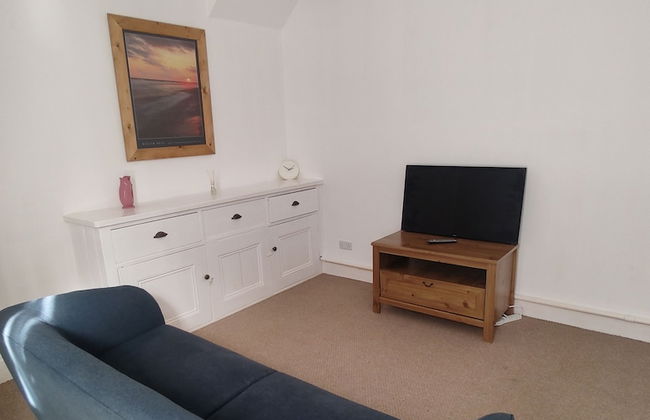 Stylish 2 Bedroom Apartment in Havant - Photo 8