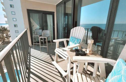 *OCEAN FRONT* Pier-adise 2Bed/2Bath, Sleeps 8 - Photo 39