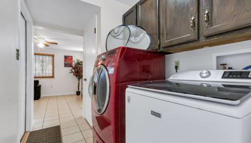 6BD Near DT - BBQ Grill, Games & Football Fun - Foto 4