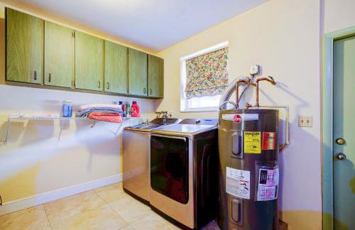 Classic Modern 3-Bedroom Oasis - Foto 28