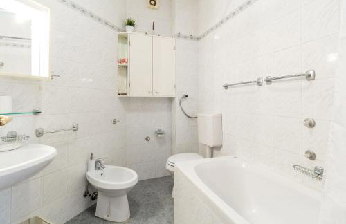 "Apartment Zagreb Idila Center", with a balcony, speed WiFi - Photo 24