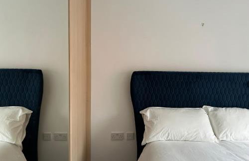 Stafford 2 Bedroom Apartment in Prime Location with Secure Parking - Foto 7