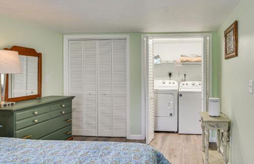 Private Pond with Beach! Family Cottage in Wareham - Foto 14