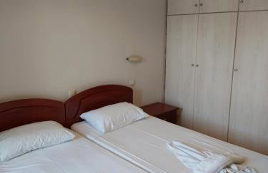 Canditas Studios - Photo 9