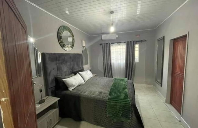 Spacious 2 Bedroomed Semi-detached Fully Furnished Apartment Num01 - Foto 2