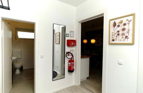 Moderne Wohnung mit Balkon ideal für Familien und Geschäftsreisende - Photo 44