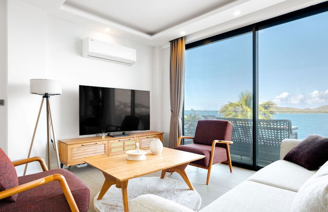 Luxury Waterfront House 9 min to Yalikavak Marina - Foto 9