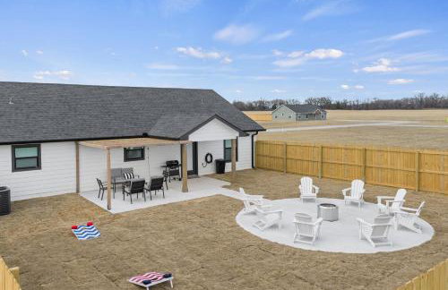 Game Night Getaway - 3BR Near WinStar - Foto 12