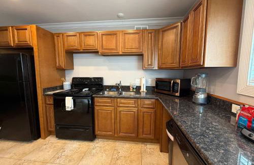 2 bedroom private apt & laundry - Foto 15