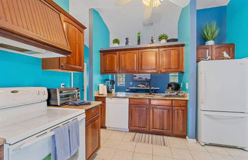 Home with pool and canal access to ocean - Foto 49