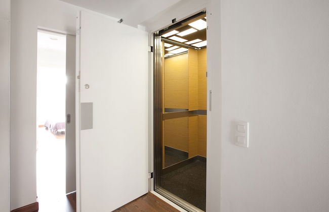 AB Montjuic - Photo 50