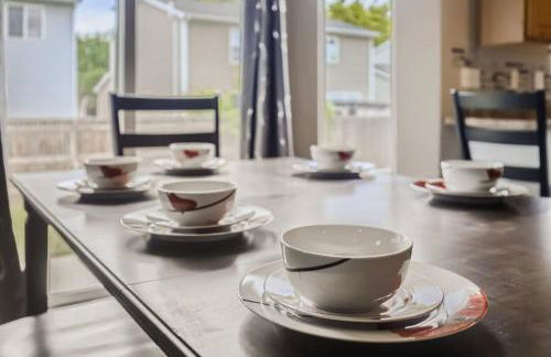 Spacious SIX Bedroom, Great Location - Foto 14