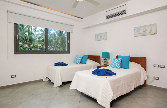 Aligio Aparthotel Beachfront - Foto 15