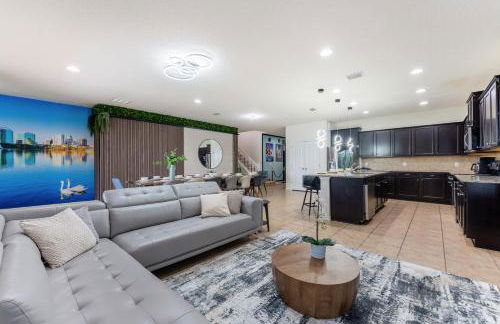 Luxury 8BR Villa with Pool, Spa, Theater & Game Room near Disney - Foto 25