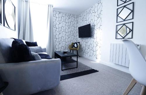 d-Entire 2-Bedroom Apartment in the bustling City Centre WIFI TRAIN & BUS STATION - Foto 20