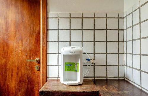 Casa dos Pássaros na areia a 20m da Praia da Baleia com 3 suítes e 1 dorm com ar condicionado, wifi, smart tv, cozinha completa e churrasqueira - Foto 45