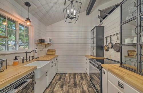 Cold Springs Escape AandC, Hot Tub, Generator, WiFi - Foto 8