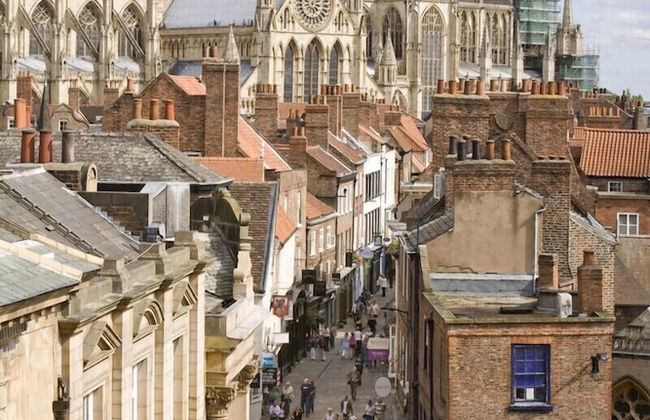 Serenity Inn the City - Photo 12