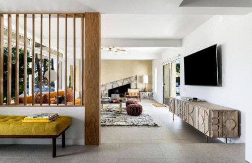 Monterey Manor Interior Designed Home Plus Pool - Photo 12