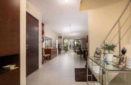 Hestia Grey Villa with Guest House & Private Pool - Foto 51