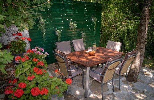 Apartments Srdanovic - Photo 2