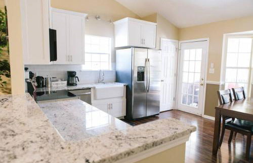 Peaceful Haven on Outskirts - Foto 13