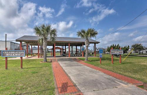 Pet-Friendly Galveston Home Walk to Beaches! - Foto 35