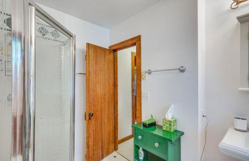 Historic Lakefront Home with Dock on Green Lake! - Foto 27