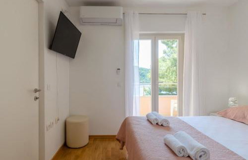 Pine Tree Apartment Zanetic - Photo 21