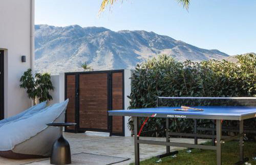 Solis Villa, with Heated Pool & 5 minutes to Beach, By ThinkVilla - Photo 18