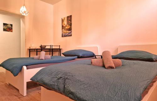 HappySide Travel&Work #1 o WLAN o 6 Einzelbetten - Foto 16