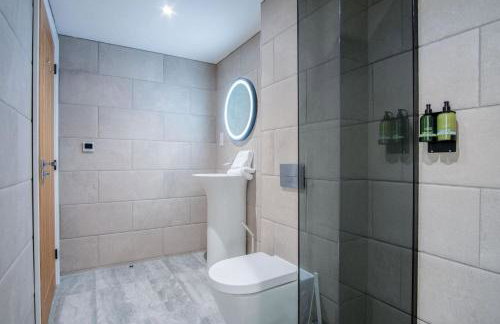Suite 11 - Sleeping Giant Hotel - Pen Y Cae Inn - Foto 29