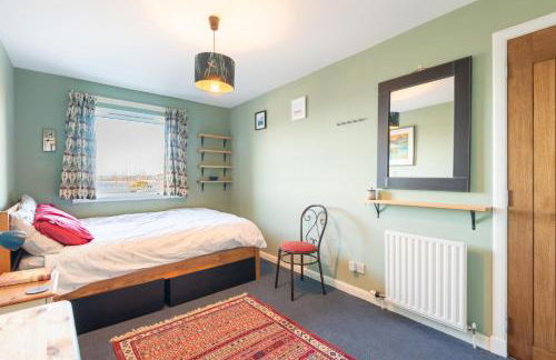 Spacious 3 Bedroom Retreat for up to 6 - Foto 52