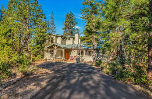 Walk to Everything! Hot tub, SHARC passes - Foto 26