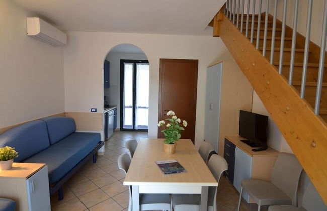 Nicely Furnished Apartment with AC near Beach - Foto 32