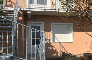 Apartmani Anloma Lorainne - Foto 1