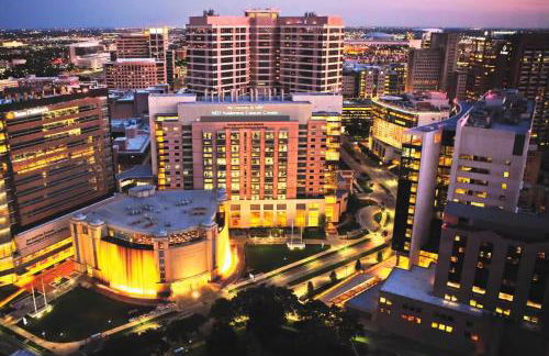 Texan Backyard Vibes l Cowboy Pool & BBQ l Pet-Friendly - Foto 16