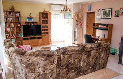 One Bedroom Apartment With Terrace A1 - Photo 37