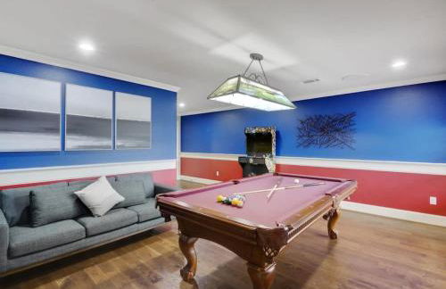 Luxury4000sqft Hot Tub Games Cinema FTWorth ATTST - Photo 4