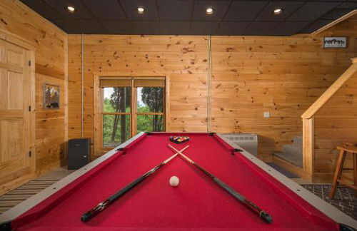 Cabin with amazing long-range mountain views, hot tub, fire pit, EV connection - Foto 6