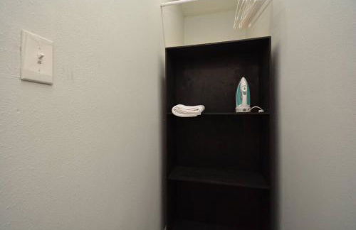 SuperValue Suite #8 @ East End Revitalized - Foto 22