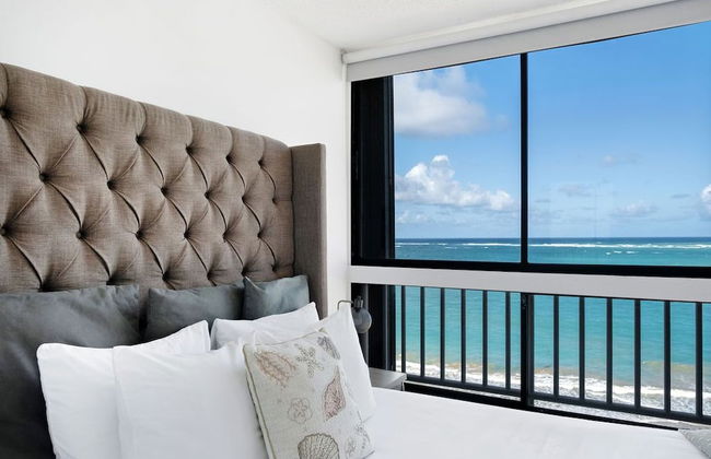 Maria Beach 1BDR Oceanfront Pool Parking - Photo 5