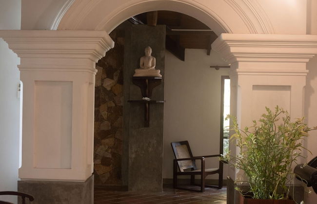 Galle Large Serviced Villa Near Beaches & Fort - Photo 24