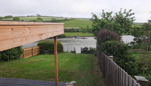 Croak Cottage, Frogmore - Foto 5, Garden