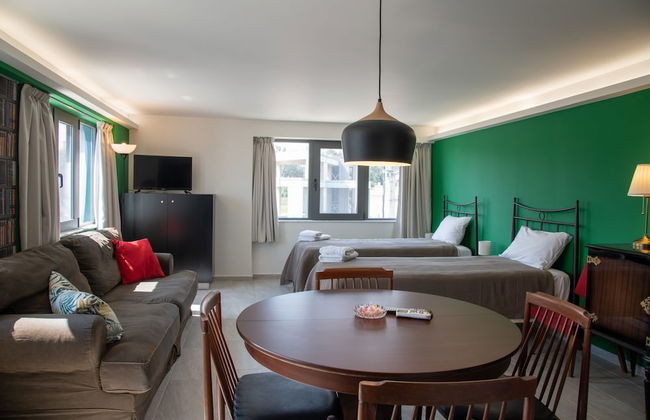 CHROMA Lodge Pikermi - Foto 42