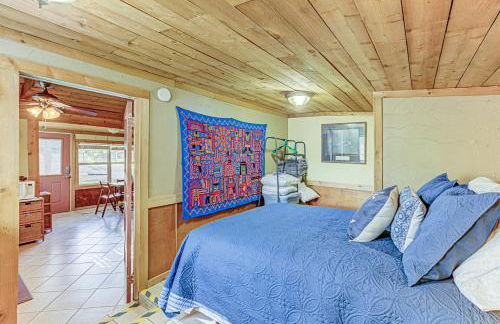 Charming Lakeview Cottage with Lake Access - Foto 18