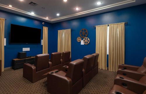 Marina Del Rey Beach Retreat w Hot Tub, Billiards & Grill - Foto 9